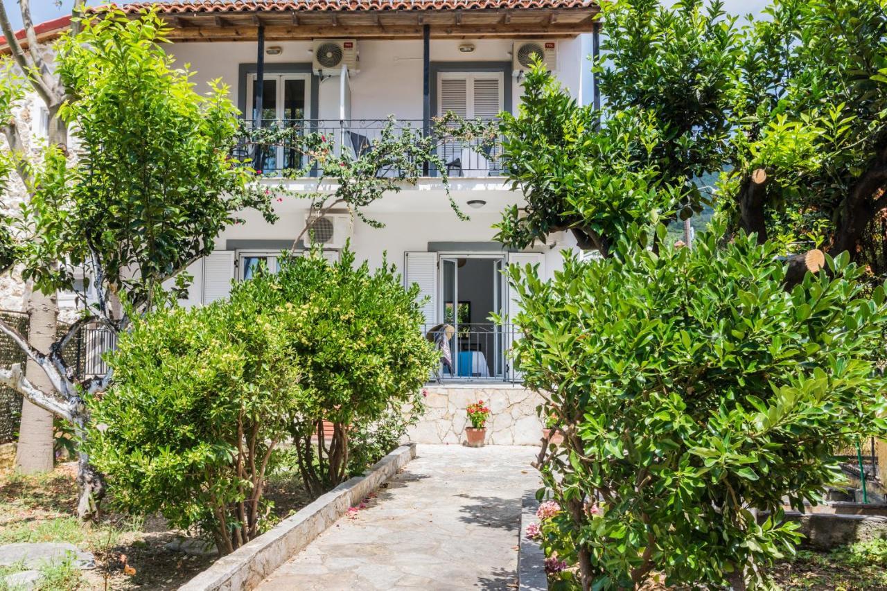 אגיוס גורדיוס Irini Apartments And Studios מראה חיצוני תמונה