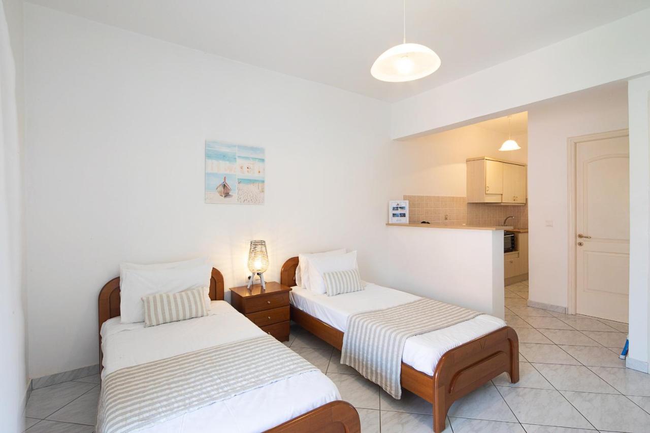 אגיוס גורדיוס Irini Apartments And Studios מראה חיצוני תמונה